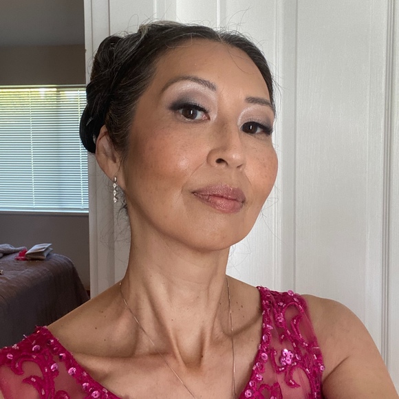 Meet your Posher, Denise - Picture 1 of 1